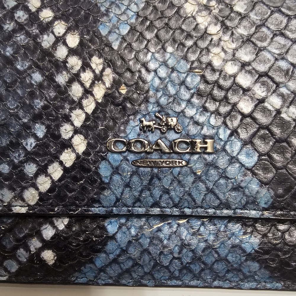Coach Wallet - Picture 5 of 6